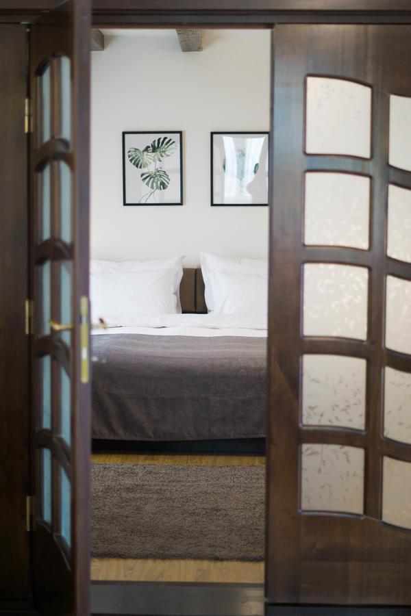 Nest Hotel Drobeta Turnu Severin Exterior photo