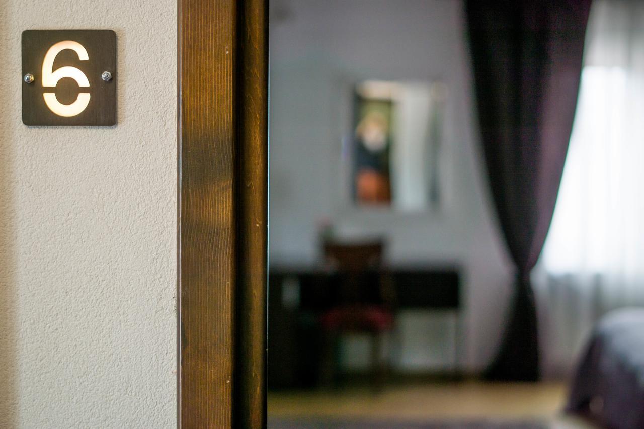 Nest Hotel Drobeta Turnu Severin Exterior photo