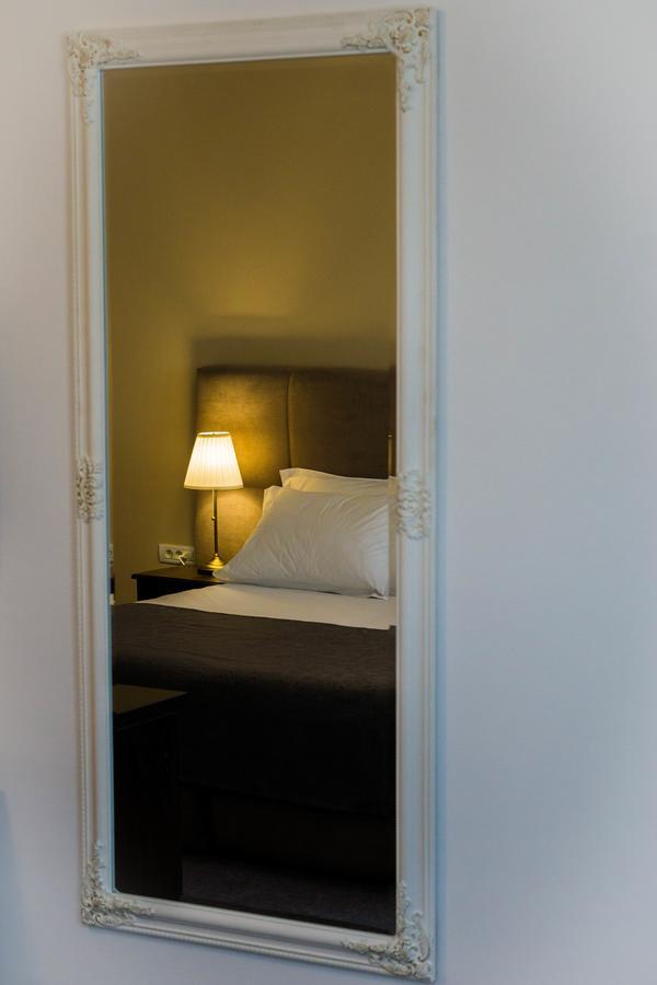 Nest Hotel Drobeta Turnu Severin Exterior photo
